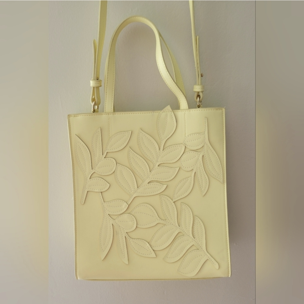 Crossbody purse Lemon yellow floral cut-out *Like New